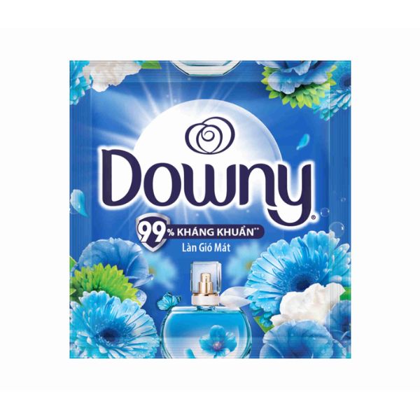 Nước Xả Vải Downy Làn Gió Mát 18ML