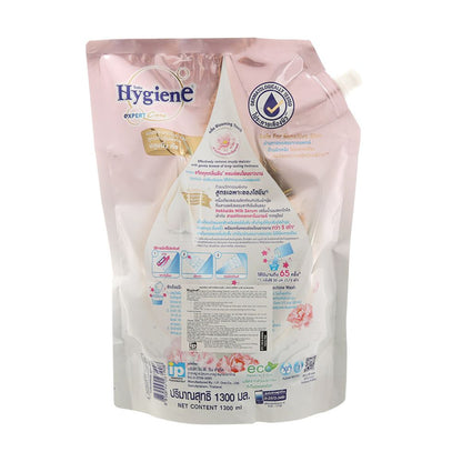 Nước Xả Vải Hygiene Expert Care Blooming Touch (Trắng Hồng) 1.3L