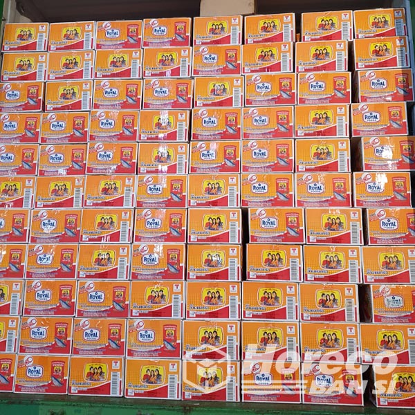 Nhà phân phối cá hộp 3 cô gái