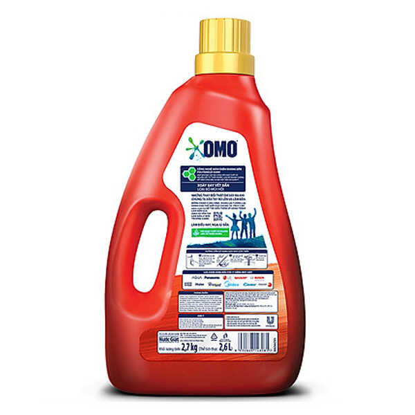 Nước Giặt OMO Matic Cửa trên Chai 2.7kg