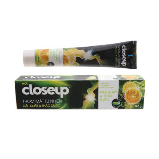 Gel Đánh Răng Closeup Dầu Quất Và Thảo Dược 180g